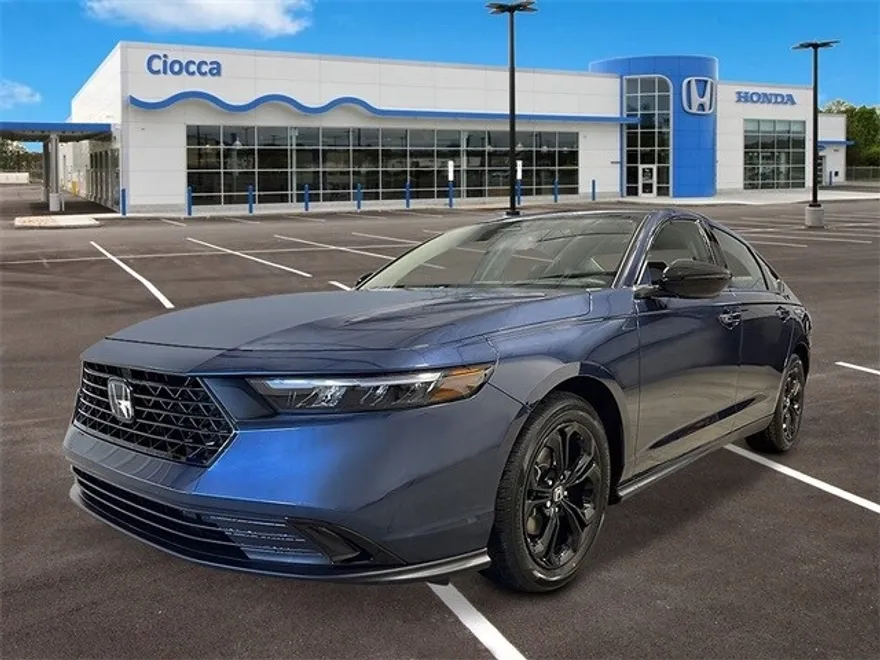 2025 Honda Accord SE photo 1