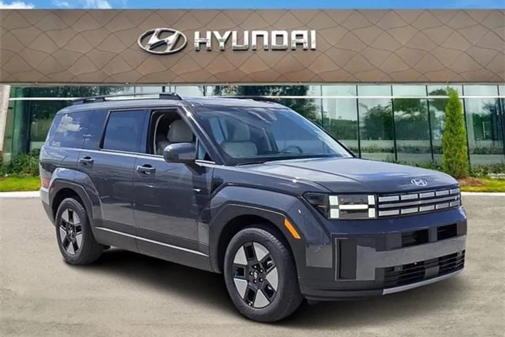 2026 Hyundai Santa Fe SEL photo 1