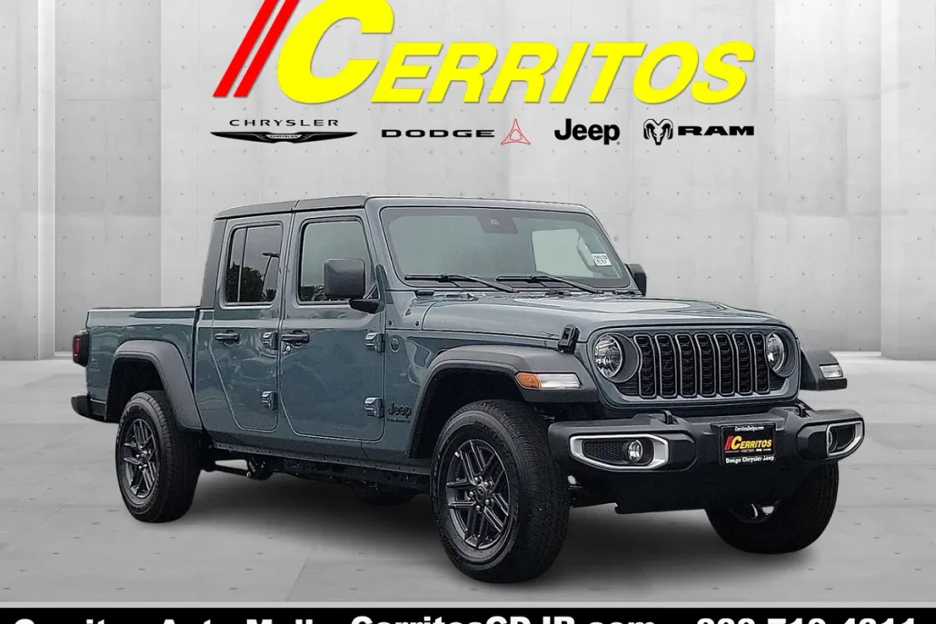 2025 Jeep Gladiator Sport S photo 1