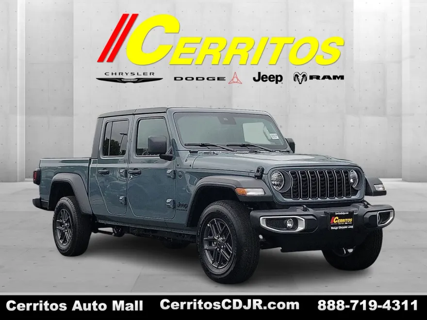 2025 Jeep Gladiator Sport S photo 1