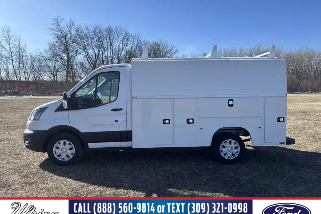 2024 Ford Transit Chassis Cutaway photo 1
