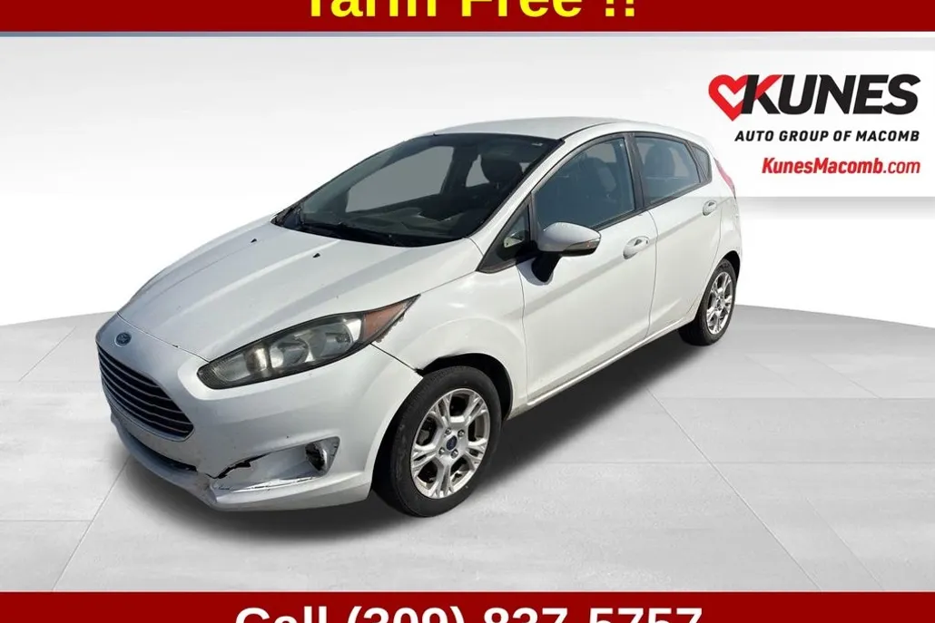 2015 Ford Fiesta SE photo 1