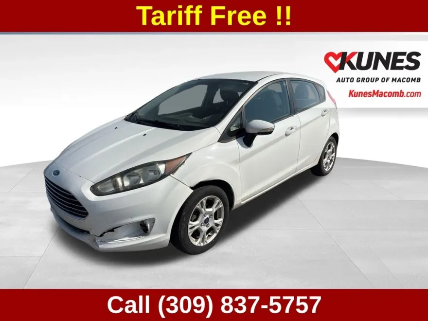 2015 Ford Fiesta SE photo 1