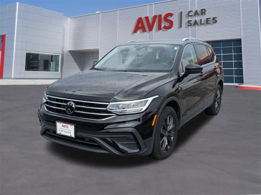 2024 Volkswagen Tiguan SE Wolfsburg Edition photo 1