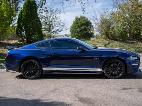 2019 Ford Mustang GT photo 4