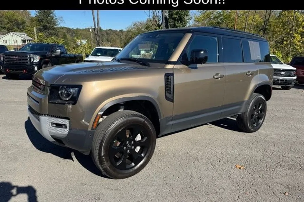 2020 Land Rover Defender SE photo 1