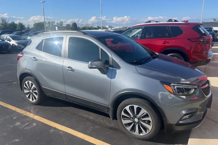 2019 Buick Encore Essence photo 1
