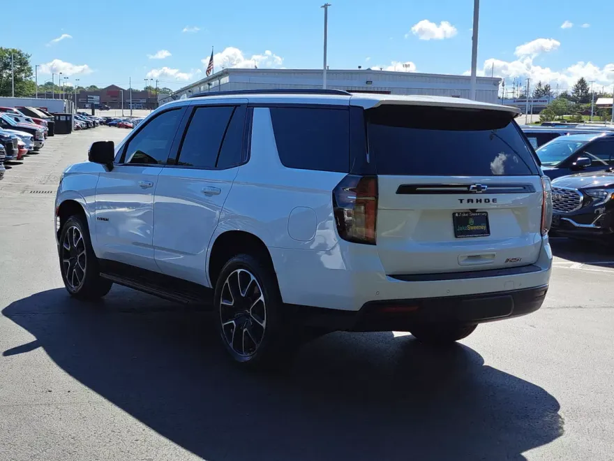 2024 Chevrolet Tahoe RST photo 1