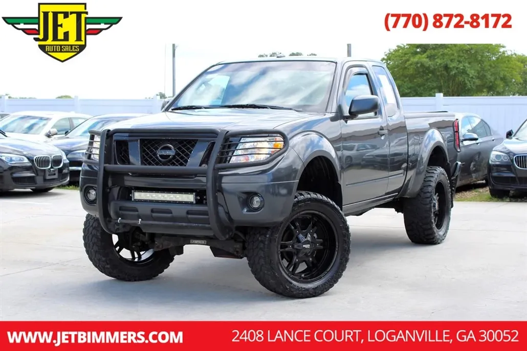 2013 Nissan Frontier SV photo 1