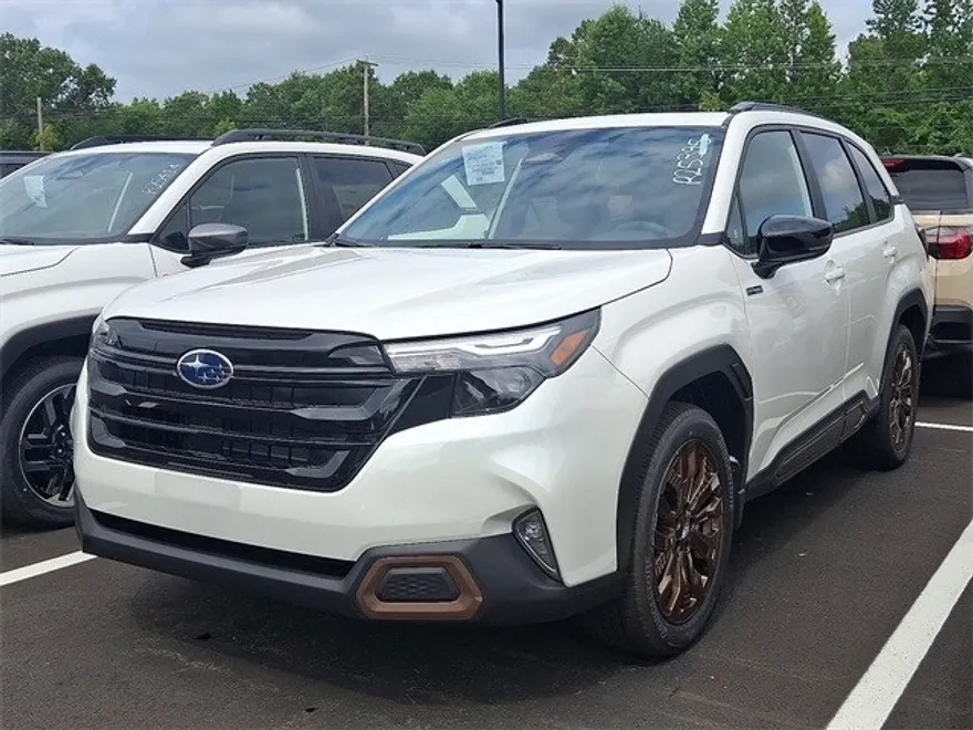 2025 Subaru Forester Sport photo 1