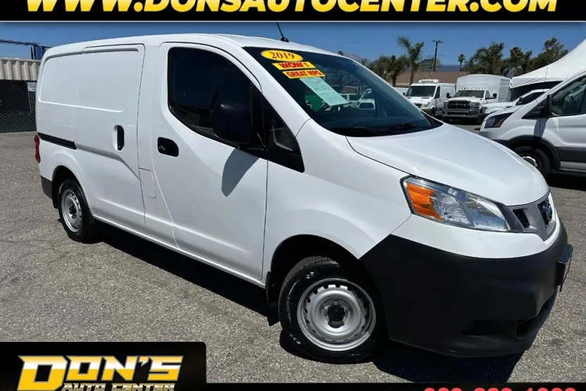 2019 Nissan NV200 photo 1