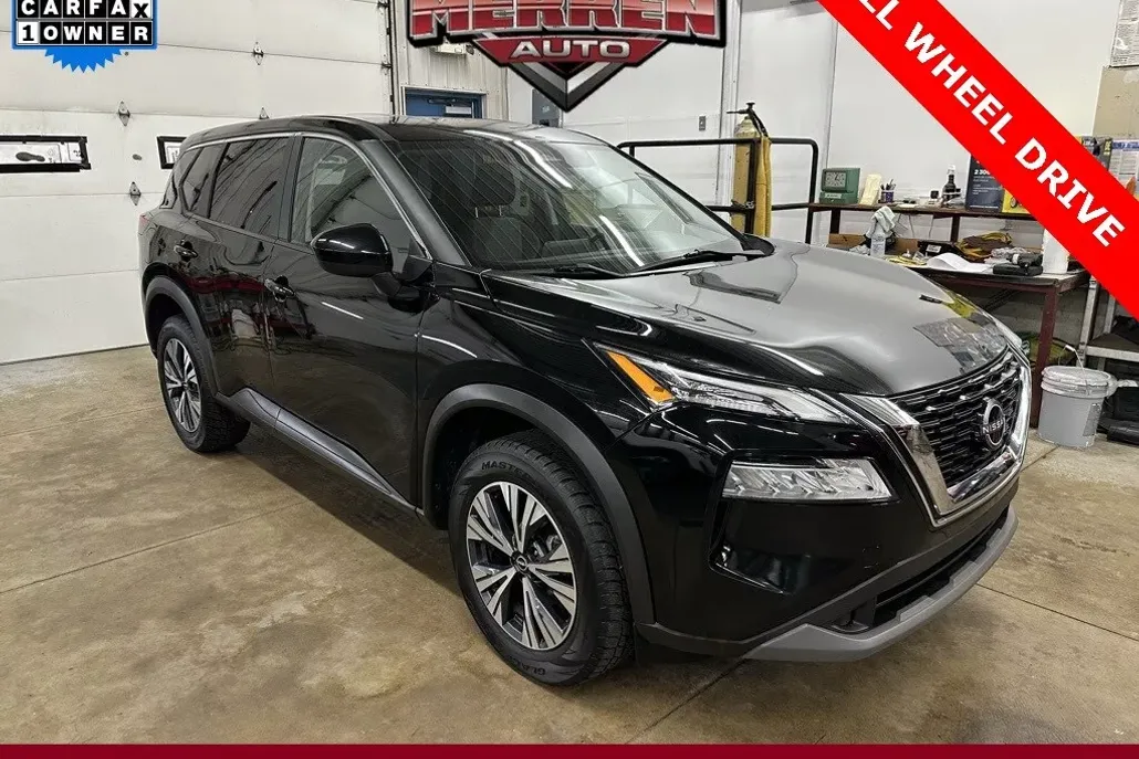 2023 Nissan Rogue SV photo 1