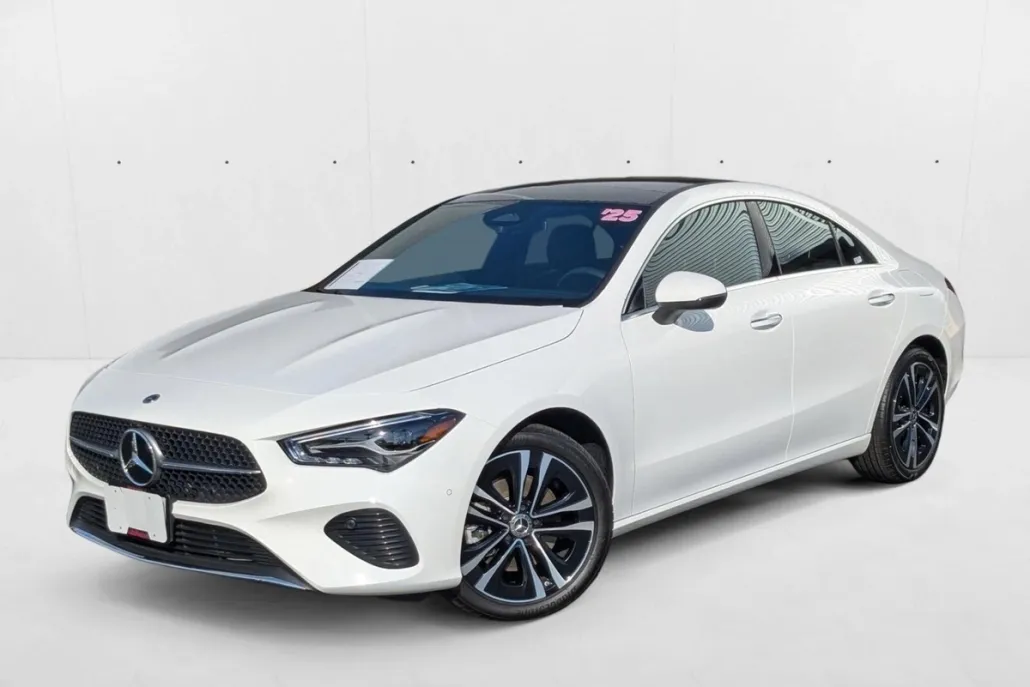 2025 Mercedes Benz CLA 250 photo 1