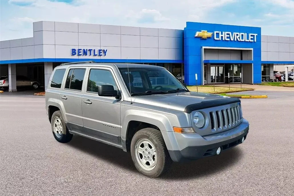 2016 Jeep Patriot Sport photo 1