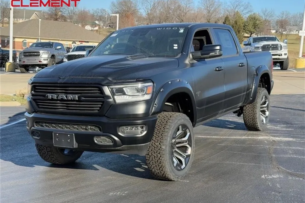 2024 Ram 1500 Laramie photo 1