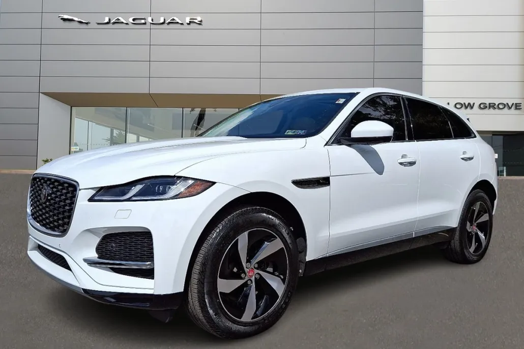2023 Jaguar F-PACE S P250 photo 1