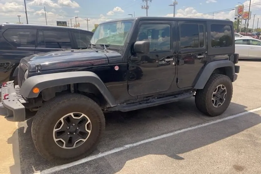 2017 Jeep Wrangler Unlimited Rubicon Hard Rock photo 1