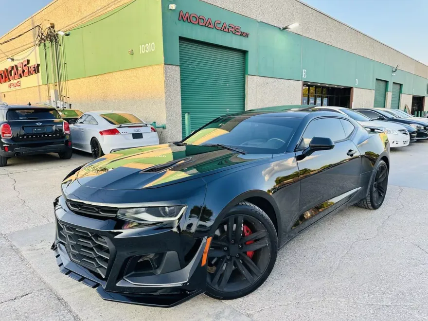 2016 Chevrolet Camaro 2SS SS photo 1