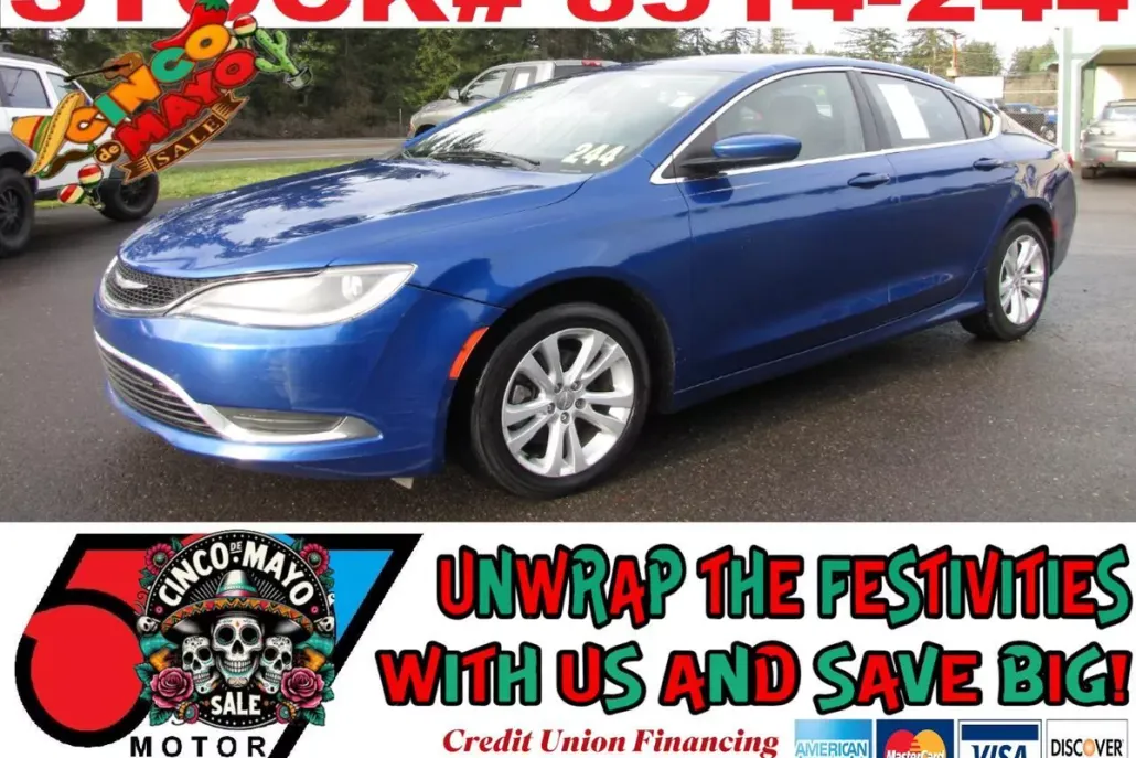 2016 Chrysler 200 Limited photo 1