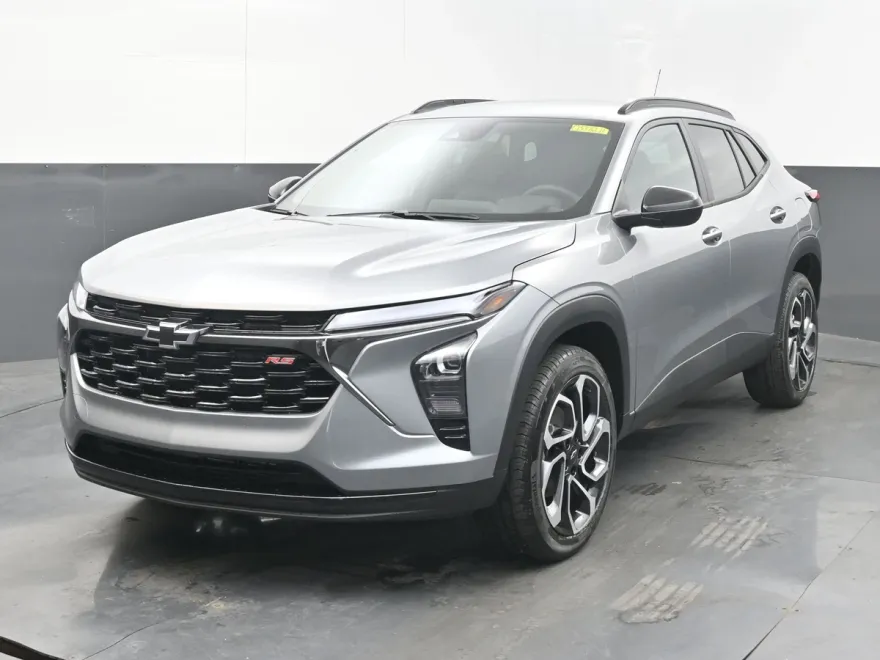 2025 Chevrolet Trax photo 1