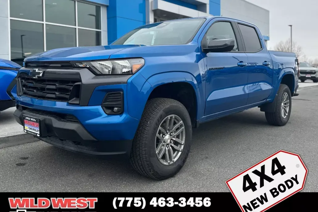 2024 Chevrolet Colorado LT photo 1