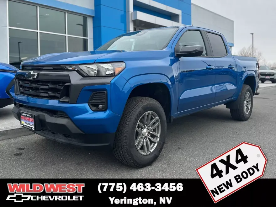 2024 Chevrolet Colorado LT photo 1