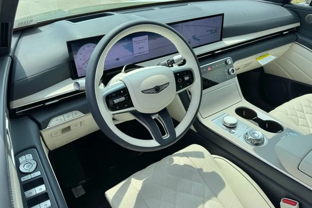 2025 Genesis GV80 3.5T Prestige photo 1