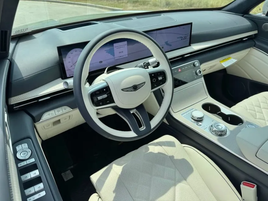 2025 Genesis GV80 3.5T Prestige photo 1