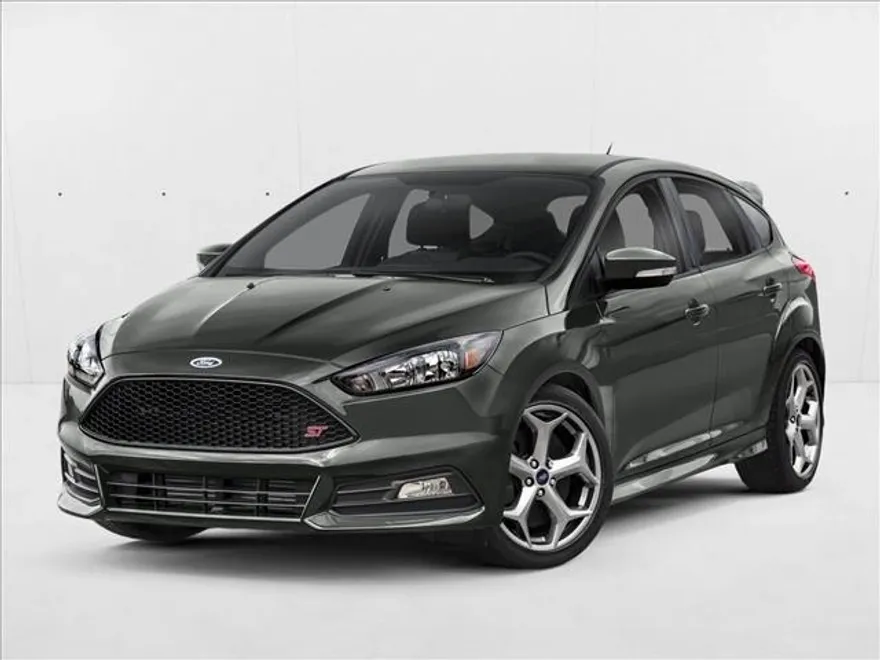 2018 Ford Focus ST photo 1