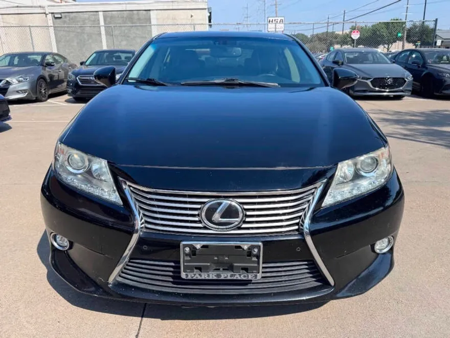 2014 Lexus ES 350 photo 1