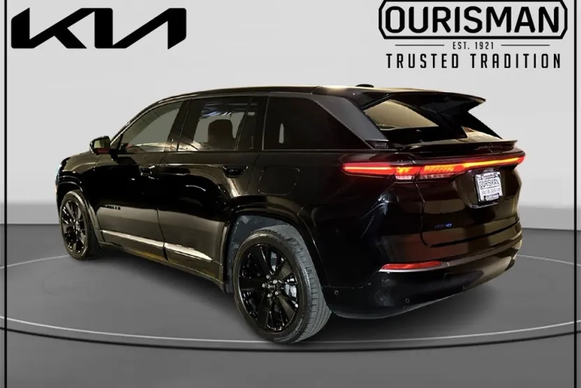 2024 Jeep Wagoneer S Launch Edition photo 1