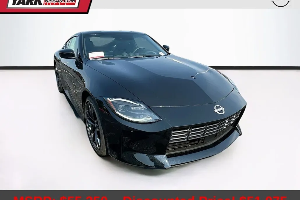 2025 Nissan Z Performance photo 1