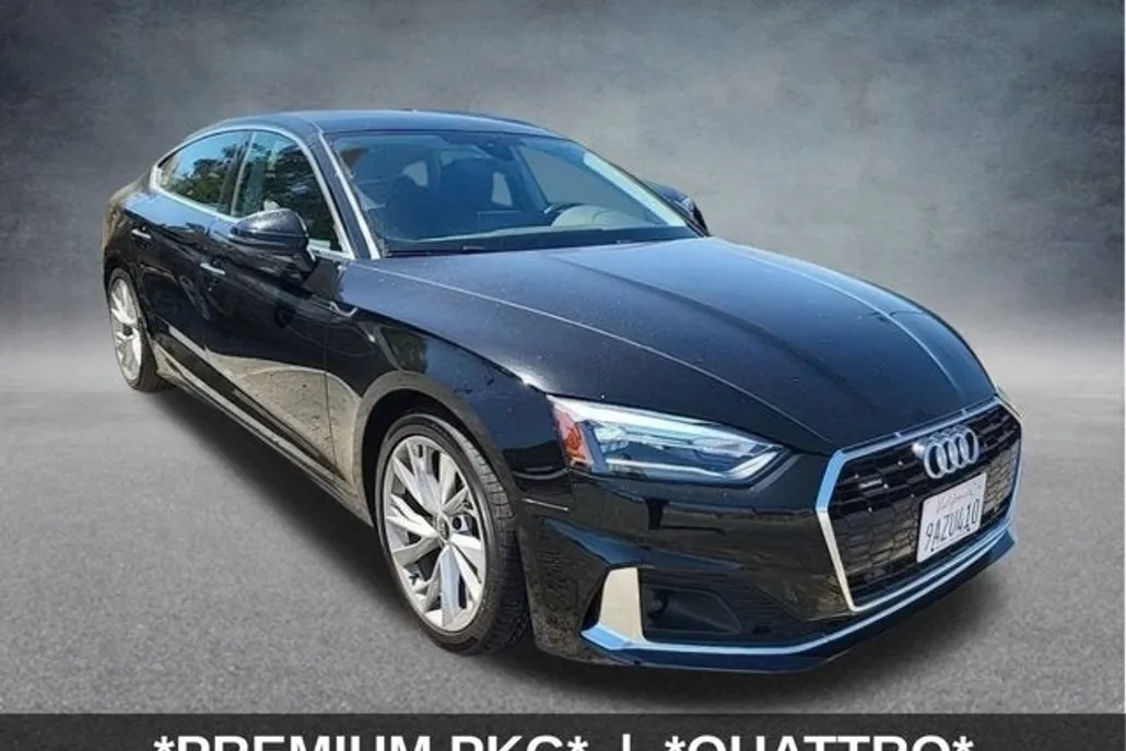 2022 Audi A5 Quattro Premium photo 1