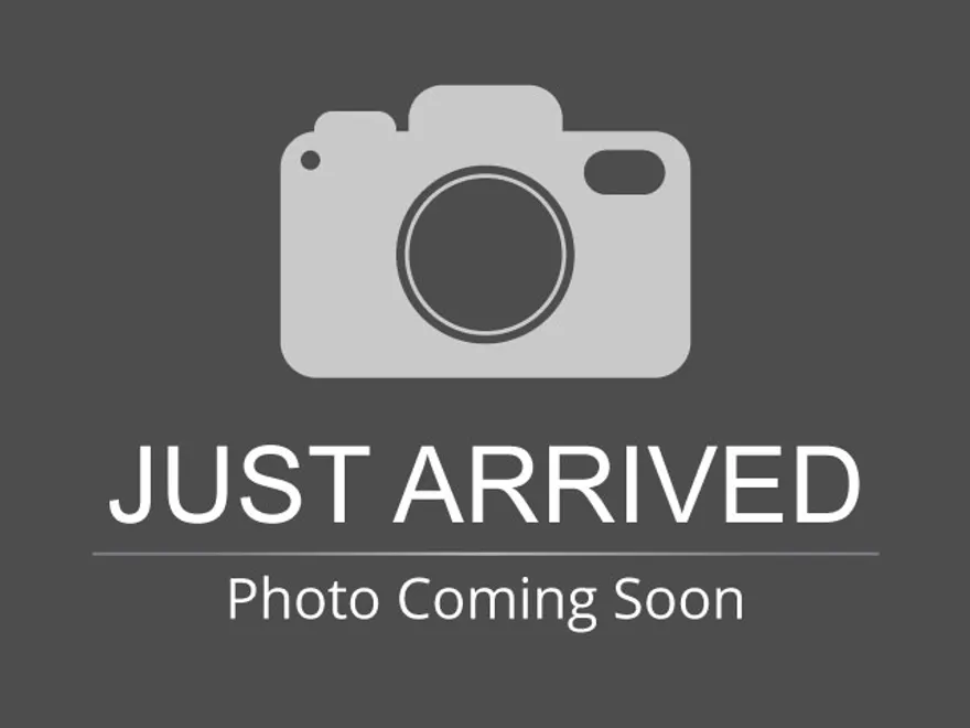 2016 Dodge Challenger SXT Plus photo 1