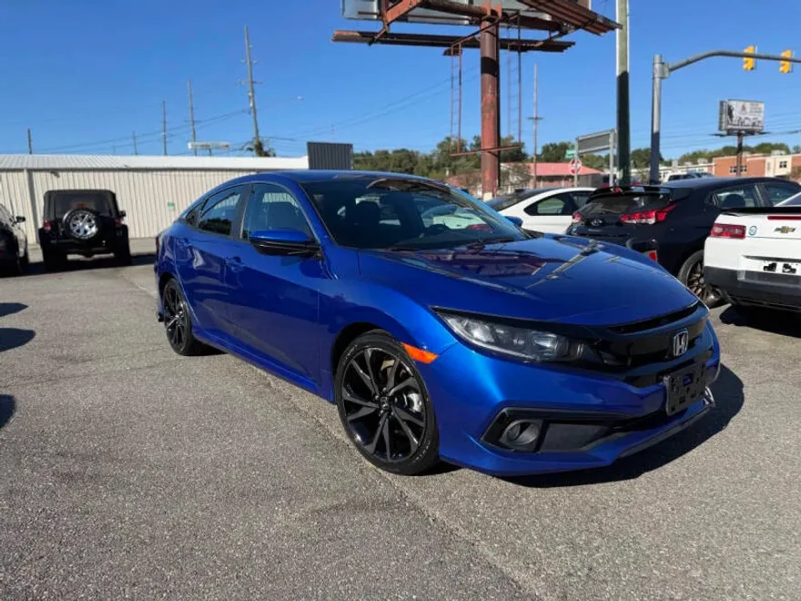 2020 Honda Civic Sport photo 1