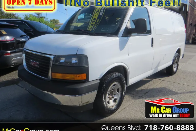 2017 Gmc Savana 2500 Cargo photo 1