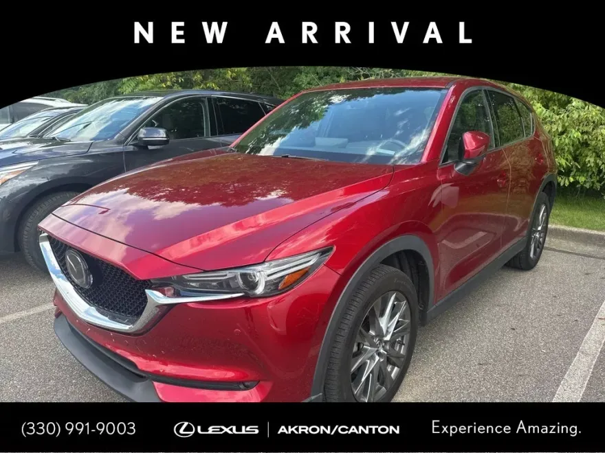 2021 Mazda CX-5 Signature photo 1