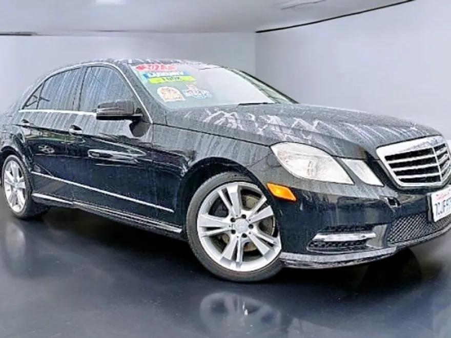 2013 Mercedes Benz E 350 photo 1
