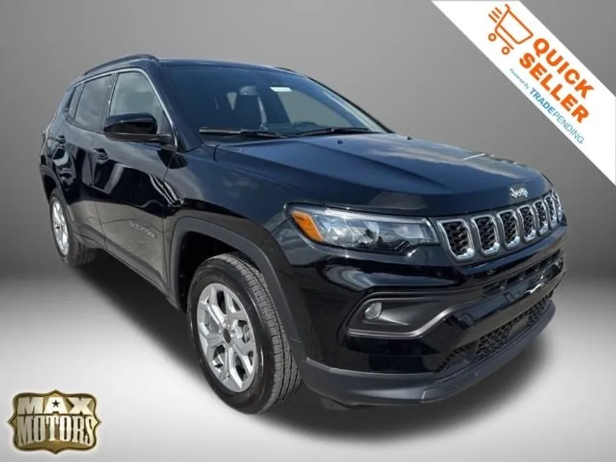 2025 Jeep Compass Latitude photo 1