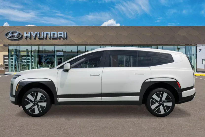 2026 Hyundai Ioniq SEL photo 1