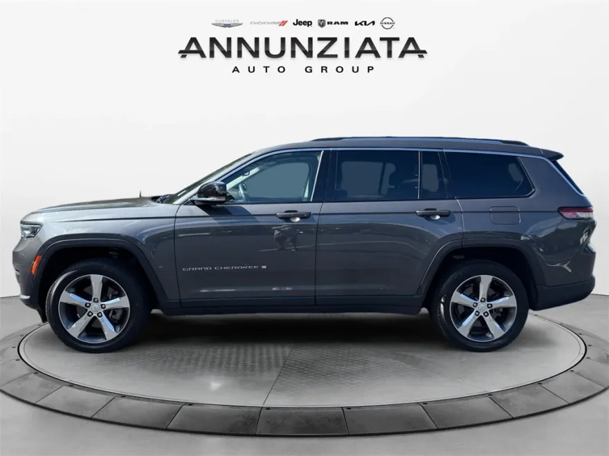2021 Jeep Grand Cherokee Limited photo 1