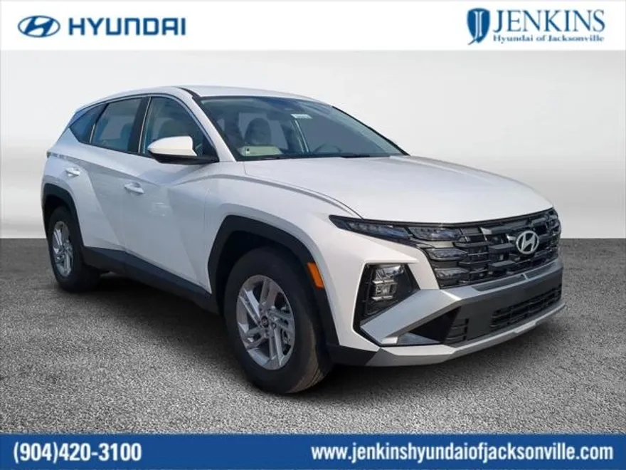 2025 Hyundai Tucson SE photo 1