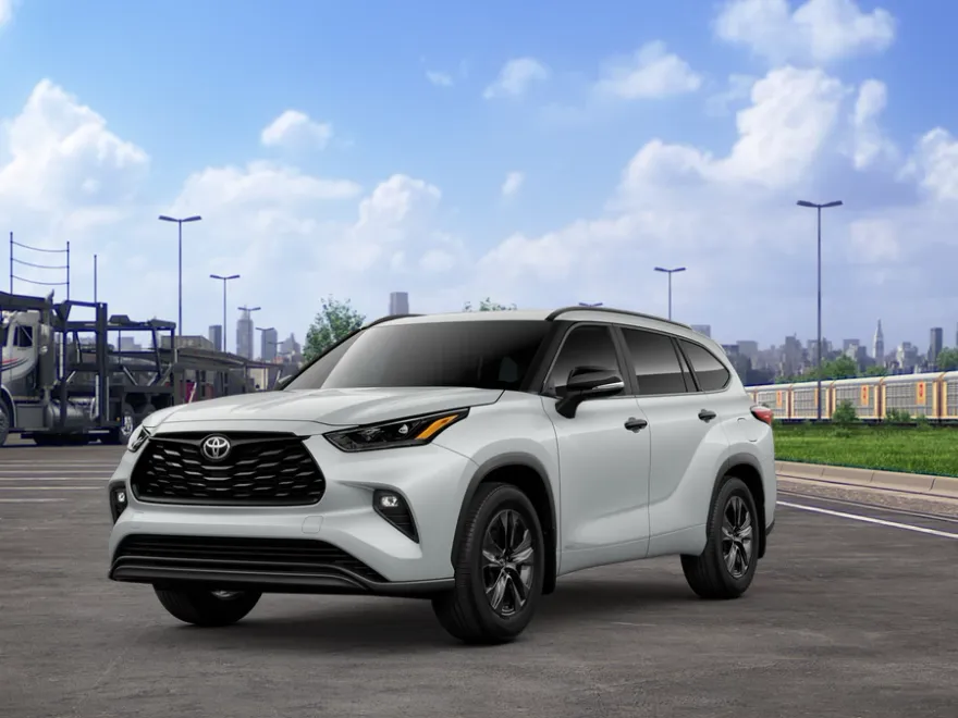 2025 Toyota Highlander Hybrid XLE photo 1