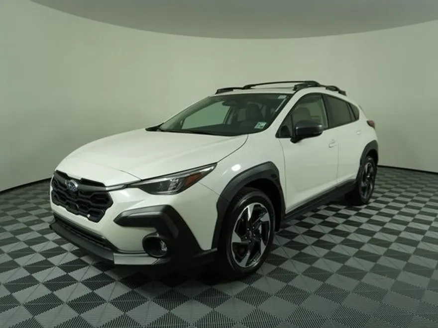 2024 Subaru Crosstrek Limited photo 1