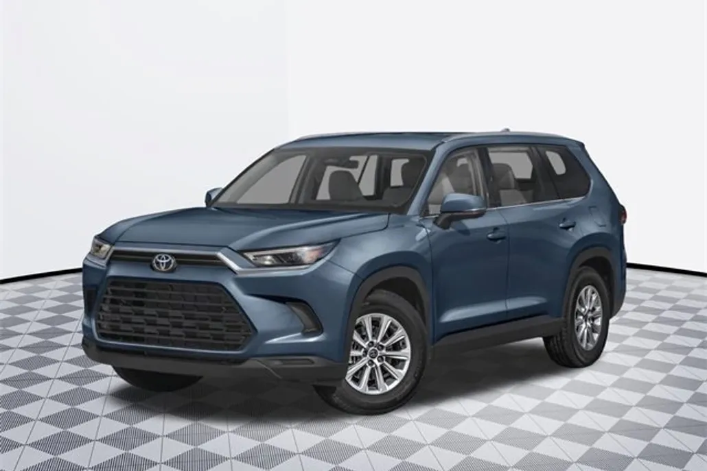 2026 Toyota Grand Highlander XLE photo 1