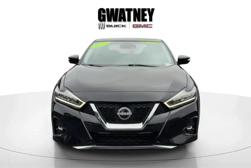 2023 Nissan Maxima Platinum photo 1