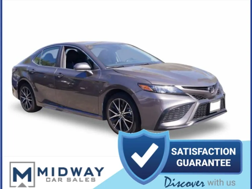 2024 Toyota Camry SE photo 1