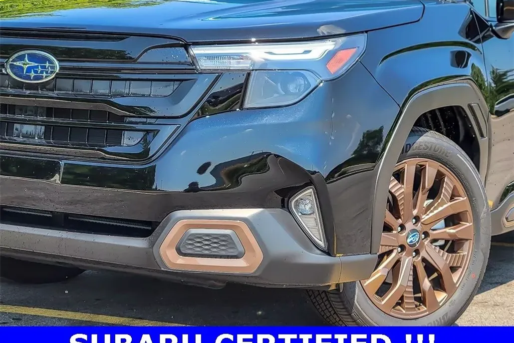 2025 Subaru Forester Sport photo 1