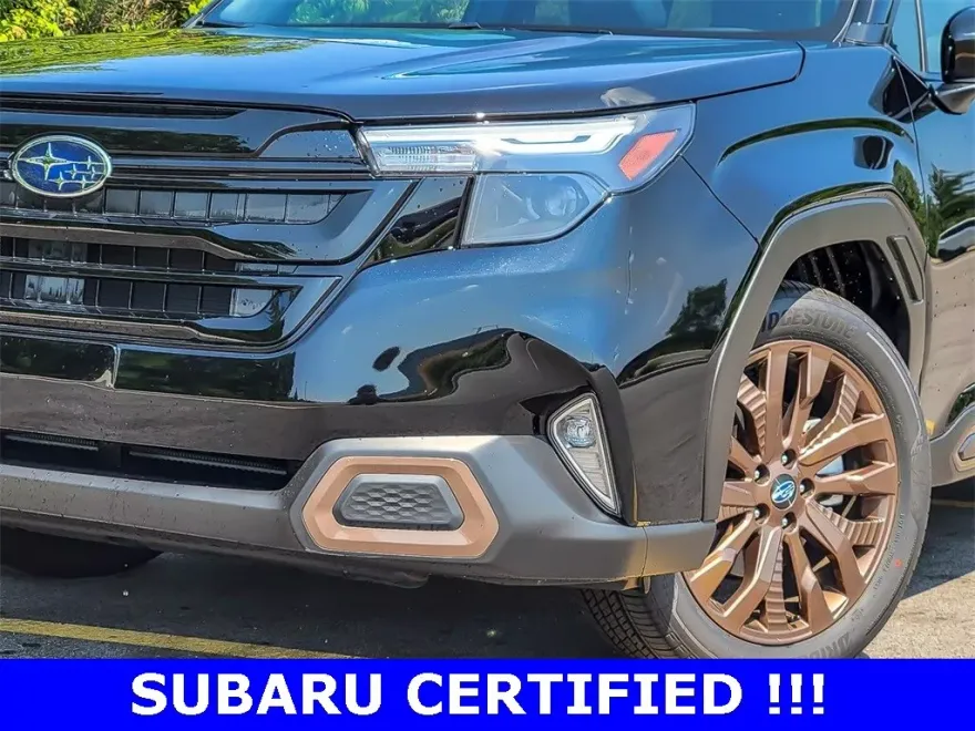2025 Subaru Forester Sport photo 1
