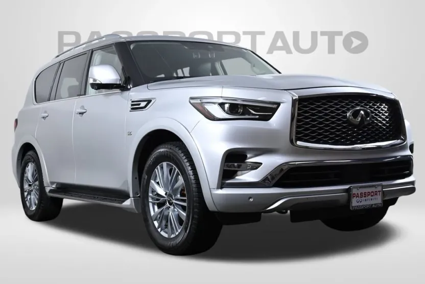 2020 Infiniti QX80 Luxe photo 1